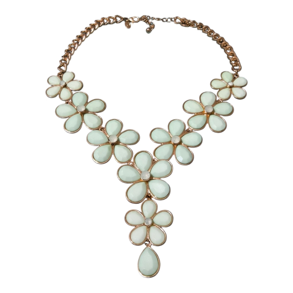 Floral Necklace with Mint Green Petals Size 19-21 inches